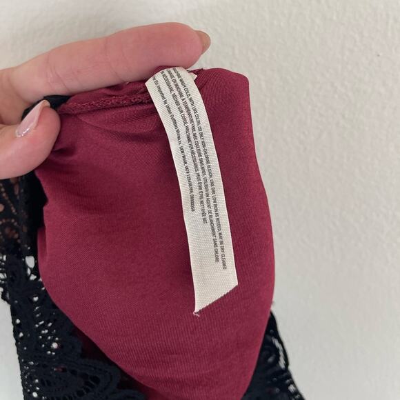 Free People - NWOT Elegant Lace Trim Burgundy Bodysuit - Picture 8 of 8